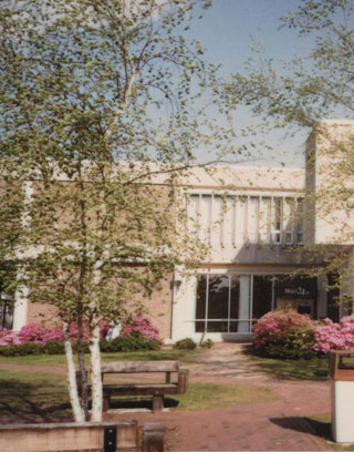 Mendenhall Student Center