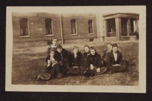 Mabel Grant and classmates